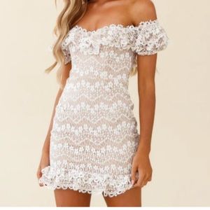 Selfie Leslie Dress - perfect with white boots-